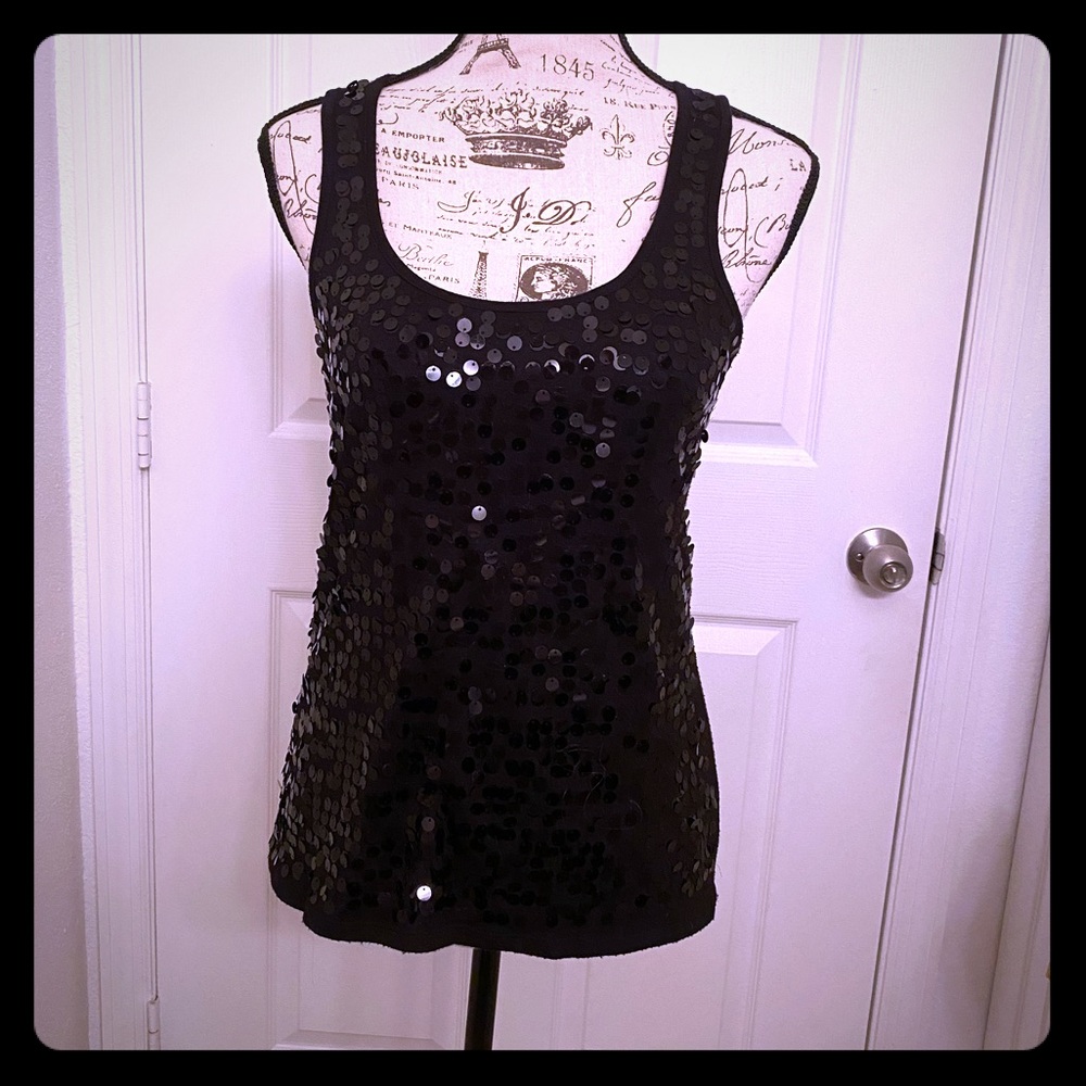 Eyeshadow top